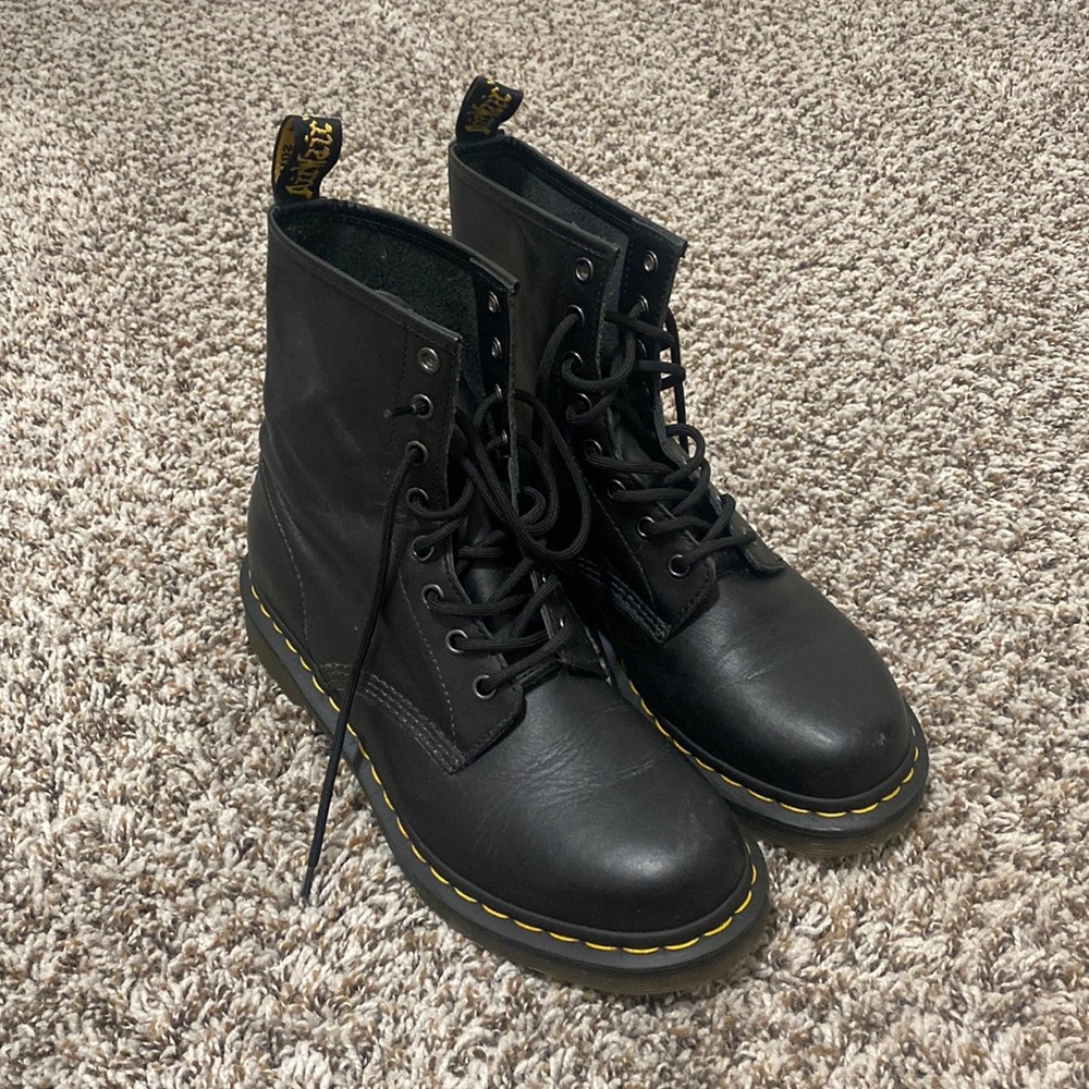Doc Martens - Black
